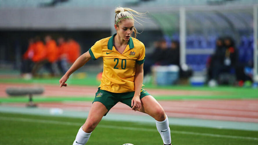 เอลลี่ย์ คาร์เพนเตอร์ ของ ออสเตรเลีย ในการแข่งขันเพื่อให้พอดีกับฟุตบอลโลกหญิงหลังจาก ACL ระเบิด